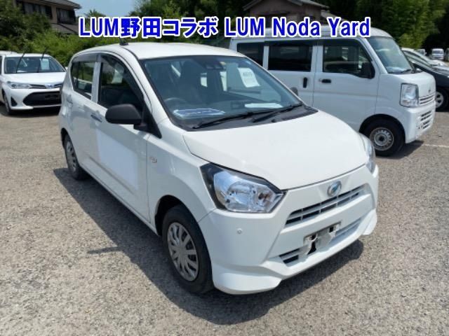 46019 DAIHATSU MIRA E S LA350S 2018 г. (ARAI Bayside)